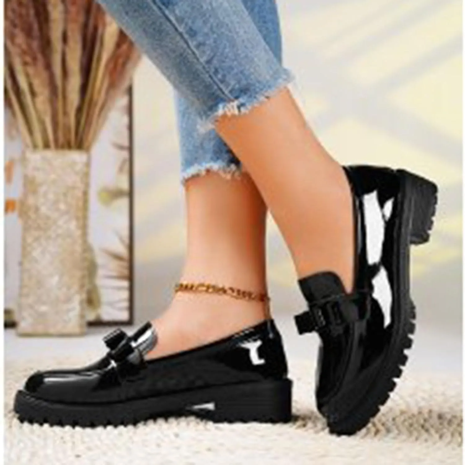 Loafers for Women Patent Platform Chunky Loafers Lug Sole Slip On Business Casual Shoes with Bow for Dressy and Work